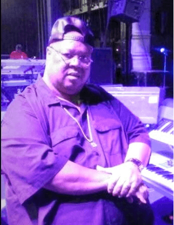 Kenneth Mills Obituary